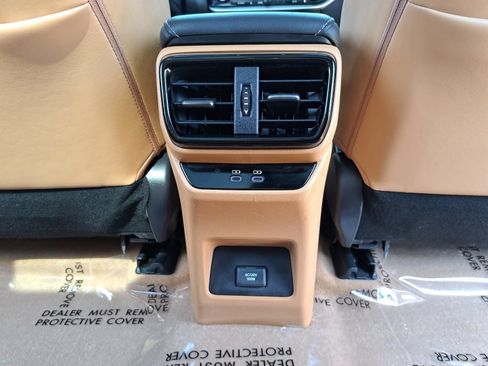 Used 2023 Lexus RZ 450e Premium w/ Technology Package AWD/4WD image 12