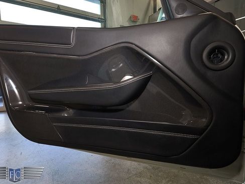 Used 2011 Ferrari 599 GTB Fiorano RWD image 22