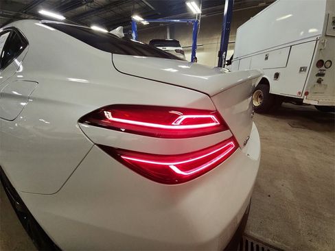 Used 2023 Genesis G70 2.0T w/ Sport Prestige Package image 30
