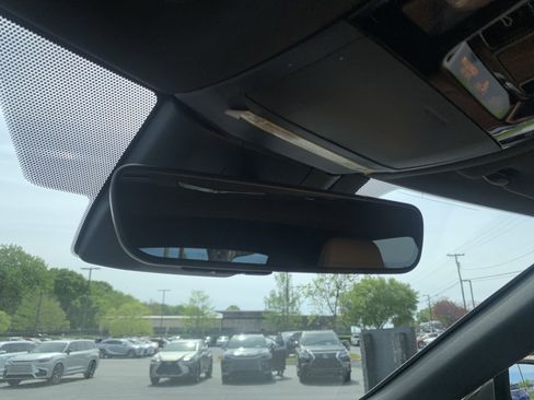 Used 2025 Lexus RX 350 Premium w/ Accessory Package (Z1) image 27