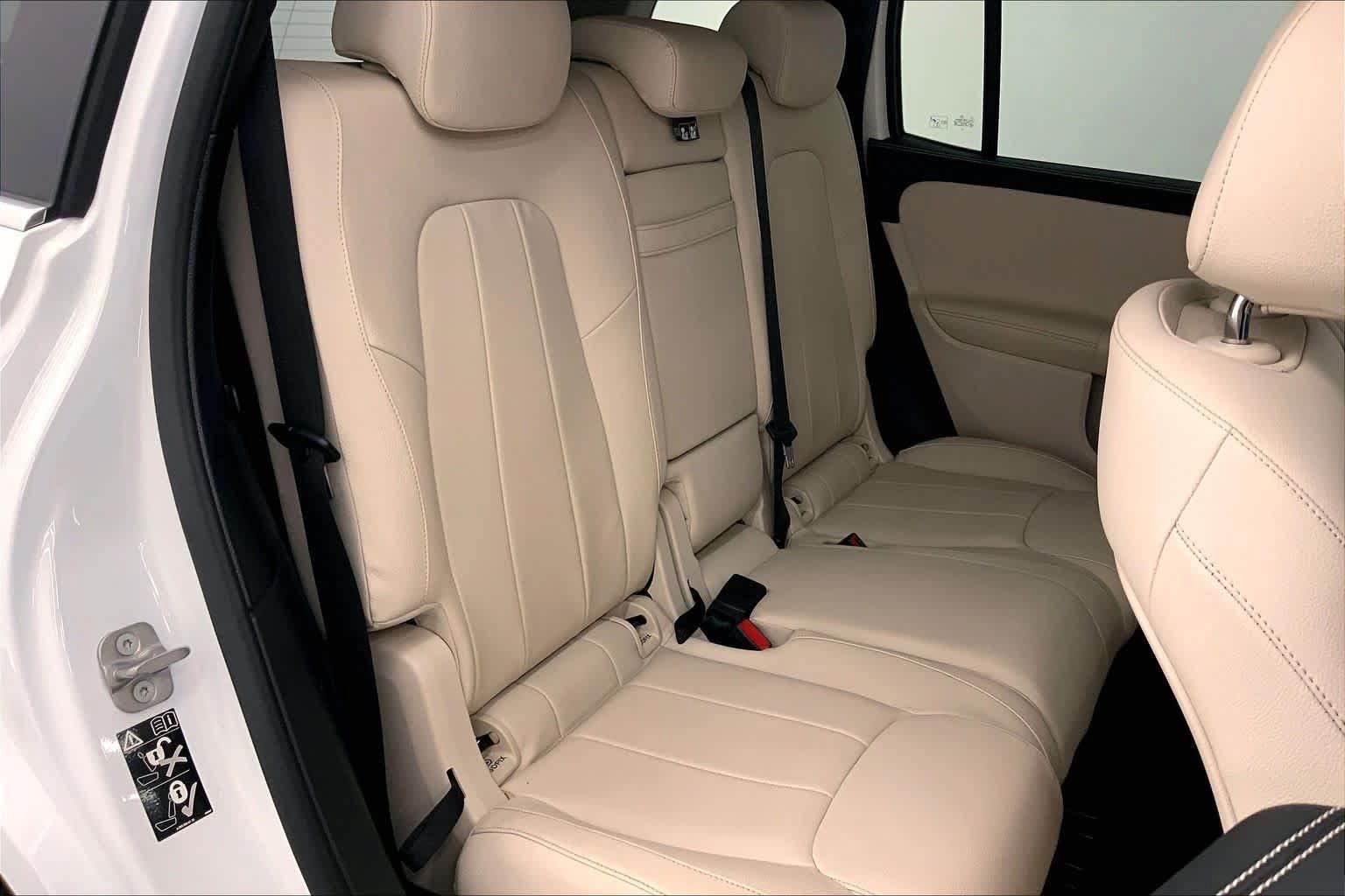 Used 2023 Mercedes-Benz GLB 250 image 13