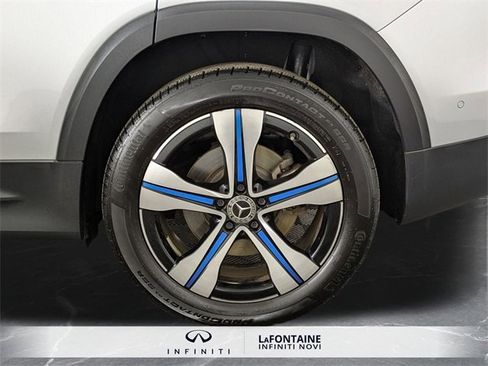 Used 2023 Mercedes-Benz EQB 300 4MATIC image 34