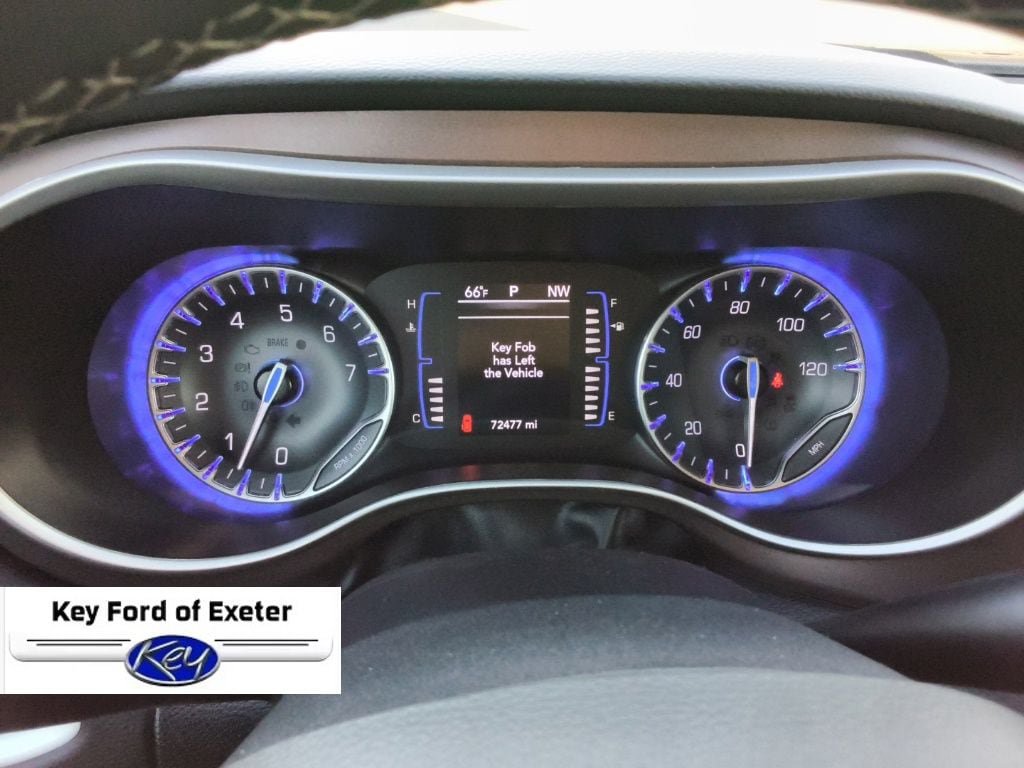 Used 2023 Chrysler Voyager LX FWD image 45