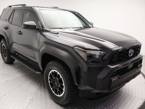 Used 2025 Toyota 4Runner TRD Off-Road AWD/4WD image 6