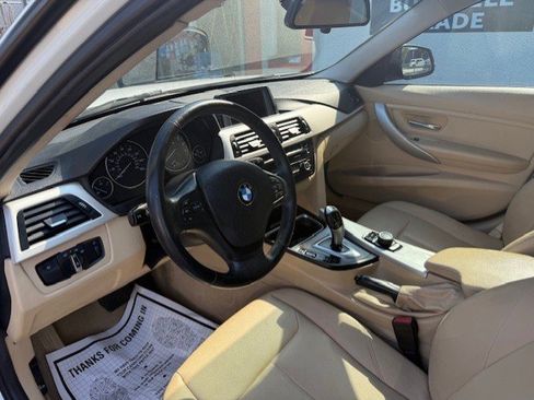 Used 2015 BMW 320i Sedan image 10