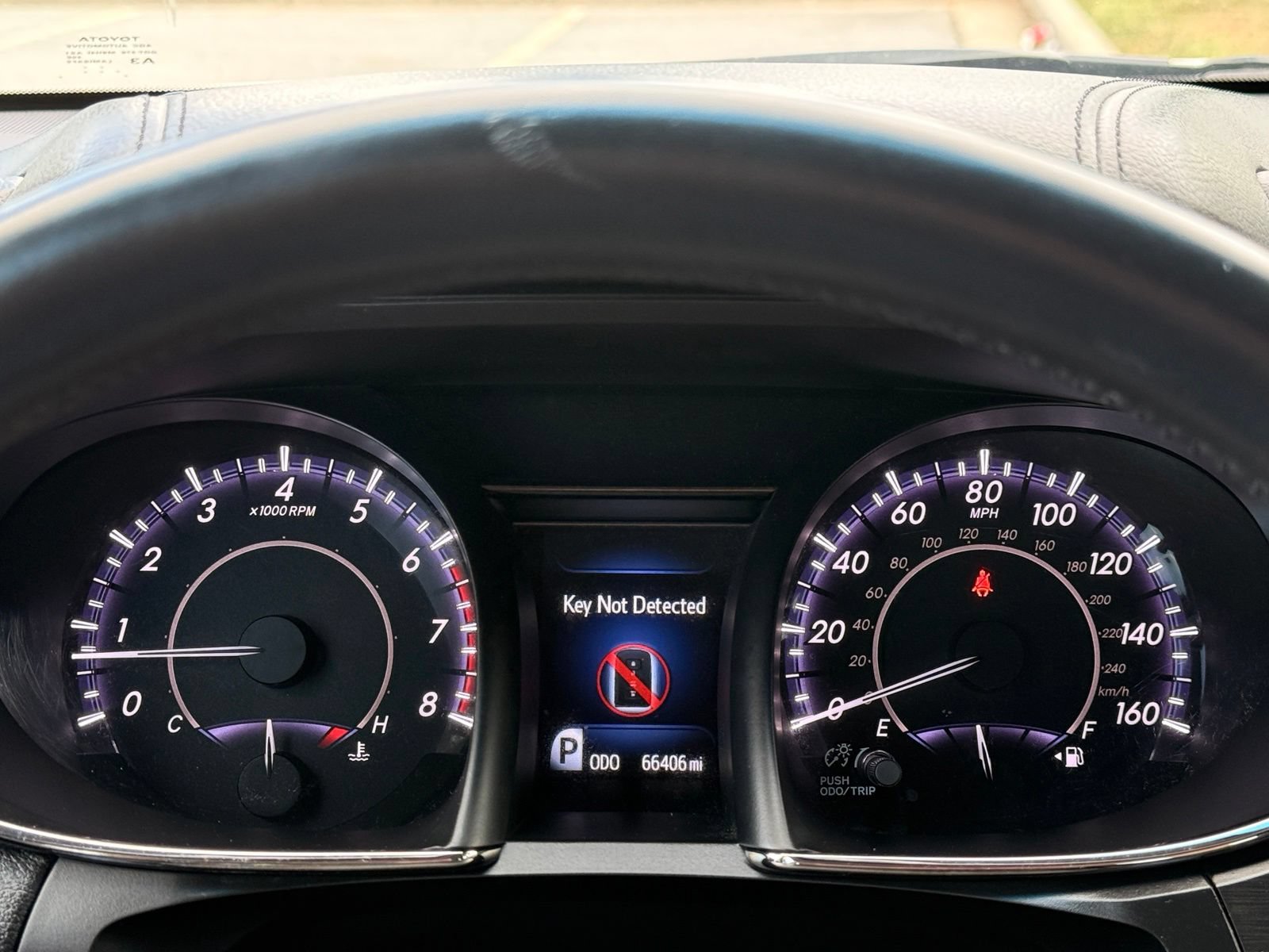 Used 2016 Toyota Avalon Limited w/ Toyota Safety Sense Package FWD image 28
