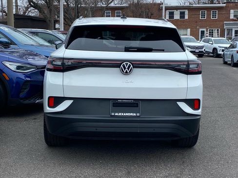 Certified 2023 Volkswagen ID.4 Pro image 4