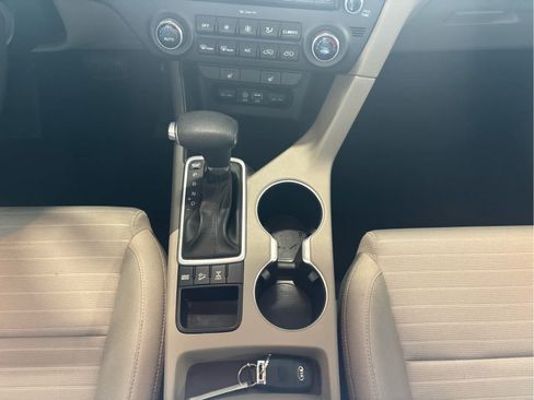 Used 2019 Kia Sportage LX w/ LX Popular Package AWD/4WD image 15