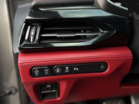 Used 2023 Acura MDX Type S image 30