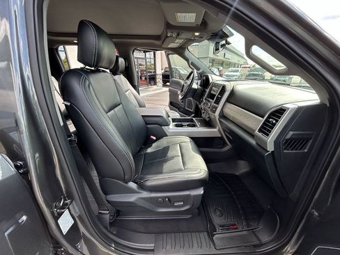 Used 2020 Ford F350 Lariat w/ Lariat Ultimate Package AWD/4WD image 58