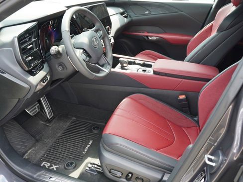 Used 2025 Lexus RX 500h F Sport w/ Convenience Package AWD/4WD image 7