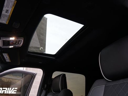 Used 2026 RAM 3500 Limited image 39