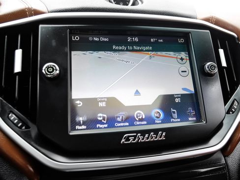 Used 2015 Maserati Ghibli S Q4 AWD/4WD image 26