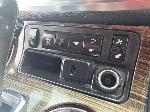 Used 2017 GMC Acadia Limited SLT FWD image 38