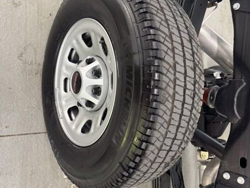 New 2026 GMC Sierra 3500 Pro w/ Convenience Package image 4