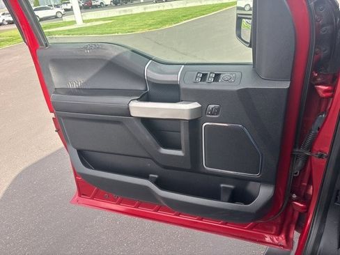 Used 2019 Ford F150 Lariat image 21
