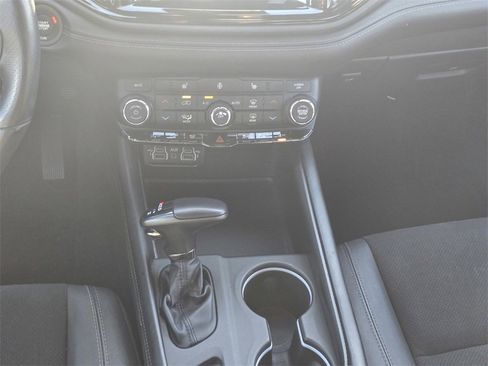Used 2022 Dodge Durango GT image 18