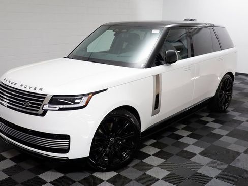 New 2025 Land Rover Range Rover SV AWD/4WD image 4