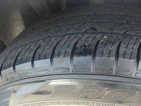 Used 2014 Chrysler 300 image 15