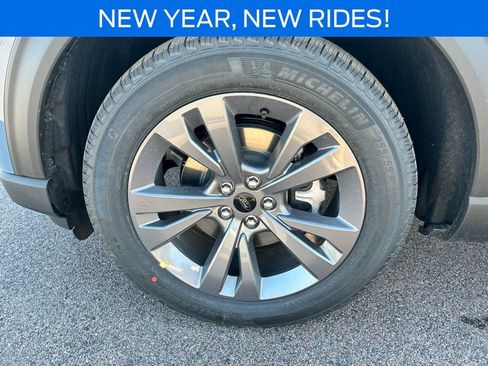 New 2026 Ford Explorer Active image 44