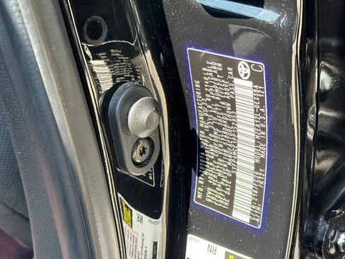 Certified 2023 Toyota Corolla SE w/ SE Premium Package image 36