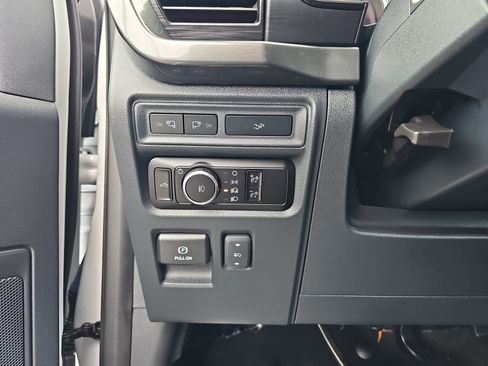 Used 2023 Ford F150 XLT w/ Equipment Group 302A High AWD/4WD image 31