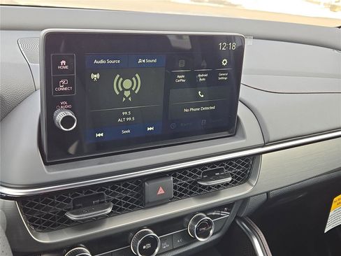 New 2025 Acura ADX A-Spec image 5