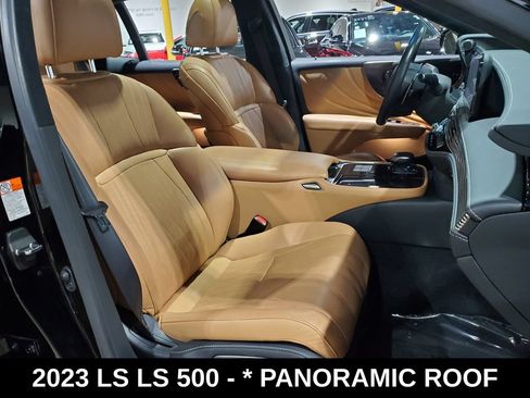 Used 2023 Lexus LS 500 w/ Interior Upgrade Package RWD image 12