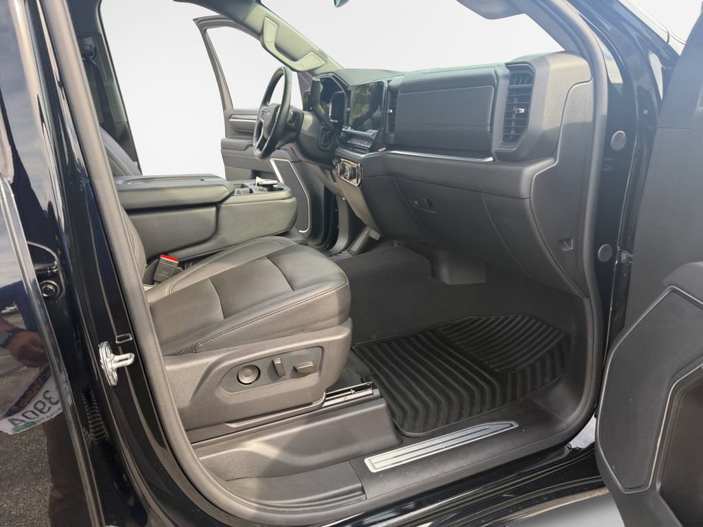 Certified 2026 Chevrolet Silverado 2500 LTZ AWD/4WD image 26