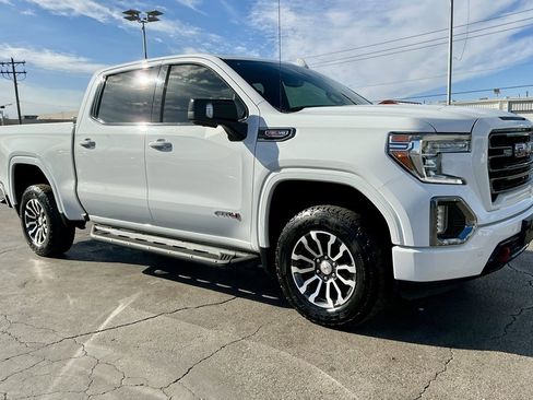 Used 2020 GMC Sierra 1500 AT4 w/ AT4 Premium Package image 6