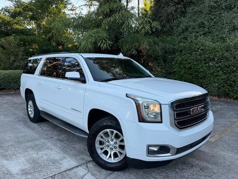 Used 2019 GMC Yukon XL SLE w/ HD Trailering Package AWD/4WD image 1