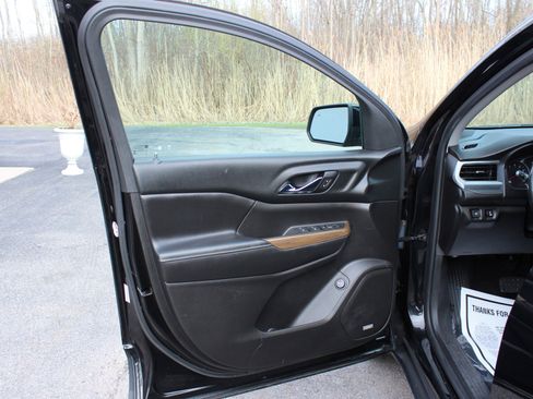 Used 2018 GMC Acadia SLE w/ Driver Alert Package I image 14