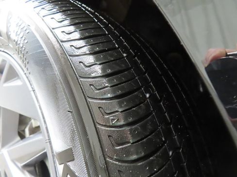 Used 2024 Hyundai Elantra SEL image 9