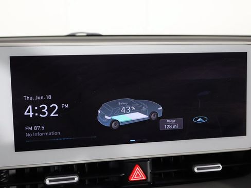 Used 2022 Hyundai Ioniq 5 SE w/ Cargo Package RWD image 29