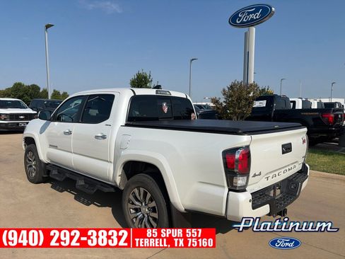 Used 2021 Toyota Tacoma Limited AWD/4WD image 5