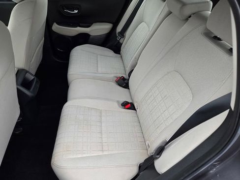 Used 2024 Honda HR-V LX image 10