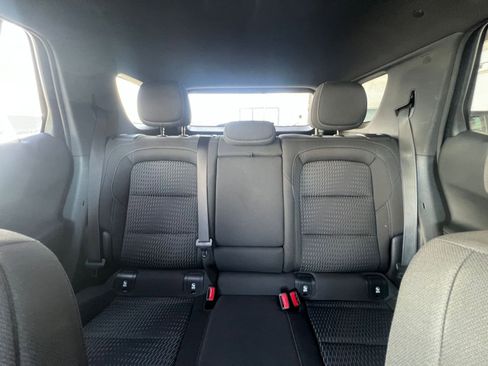 Used 2025 Chevrolet Equinox LT image 38