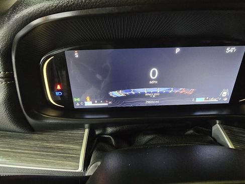 Used 2024 Jeep Wagoneer Series II w/ Flexible Seating Group image 32