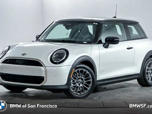 Used 2026 MINI Cooper 2-Door Hardtop FWD image 1