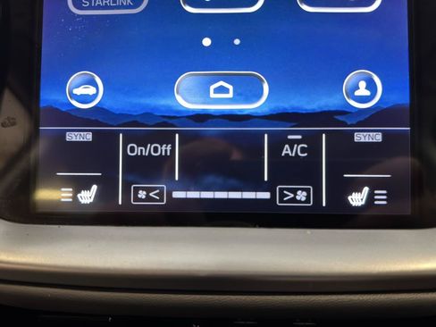 Used 2022 Subaru Outback Onyx Edition XT AWD/4WD image 16