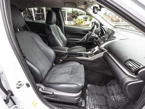 Used 2024 Mitsubishi Eclipse Cross SE AWD/4WD image 29