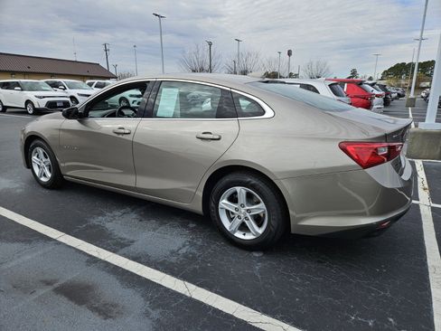Used 2024 Chevrolet Malibu LT image 5