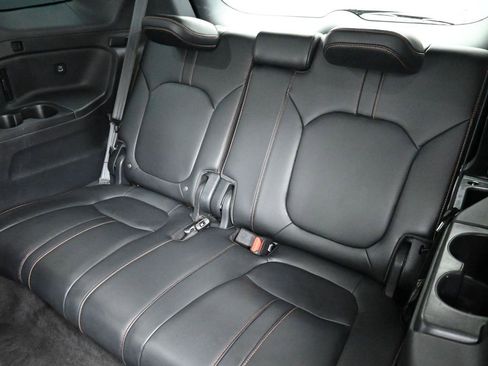 Certified 2023 Honda Pilot TrailSport image 21