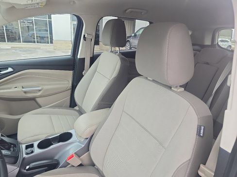 Used 2015 Ford Escape SE w/ Equipment Group 201A image 12