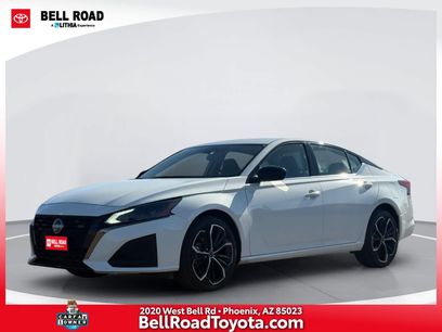 Used 2025 Nissan Altima 2.5 SR