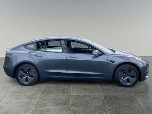 Used 2023 Tesla Model 3 Standard Range RWD image 6