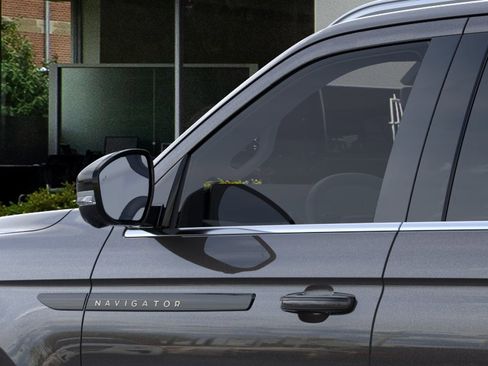 New 2026 Lincoln Navigator Black Label AWD/4WD image 20