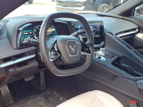 Certified 2023 Chevrolet Corvette Stingray Coupe w/ 1LT RWD image 10