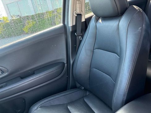 Used 2019 Honda HR-V EX-L image 23