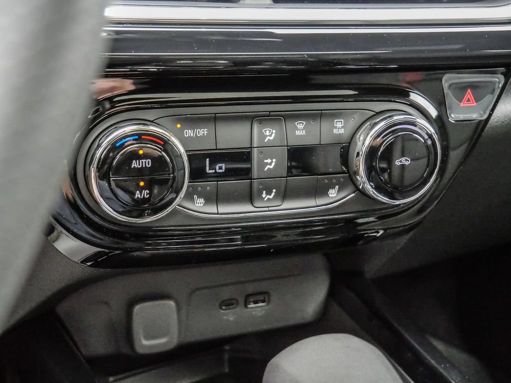 New 2026 Chevrolet Trax RS w/ Driver Confidence Package FWD image 47